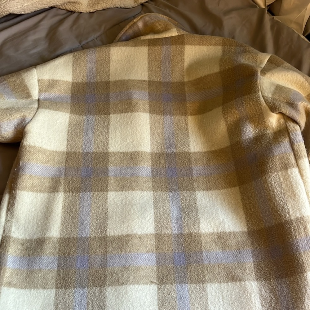 Plaid Jacket/Shacket - Picture 6 of 6